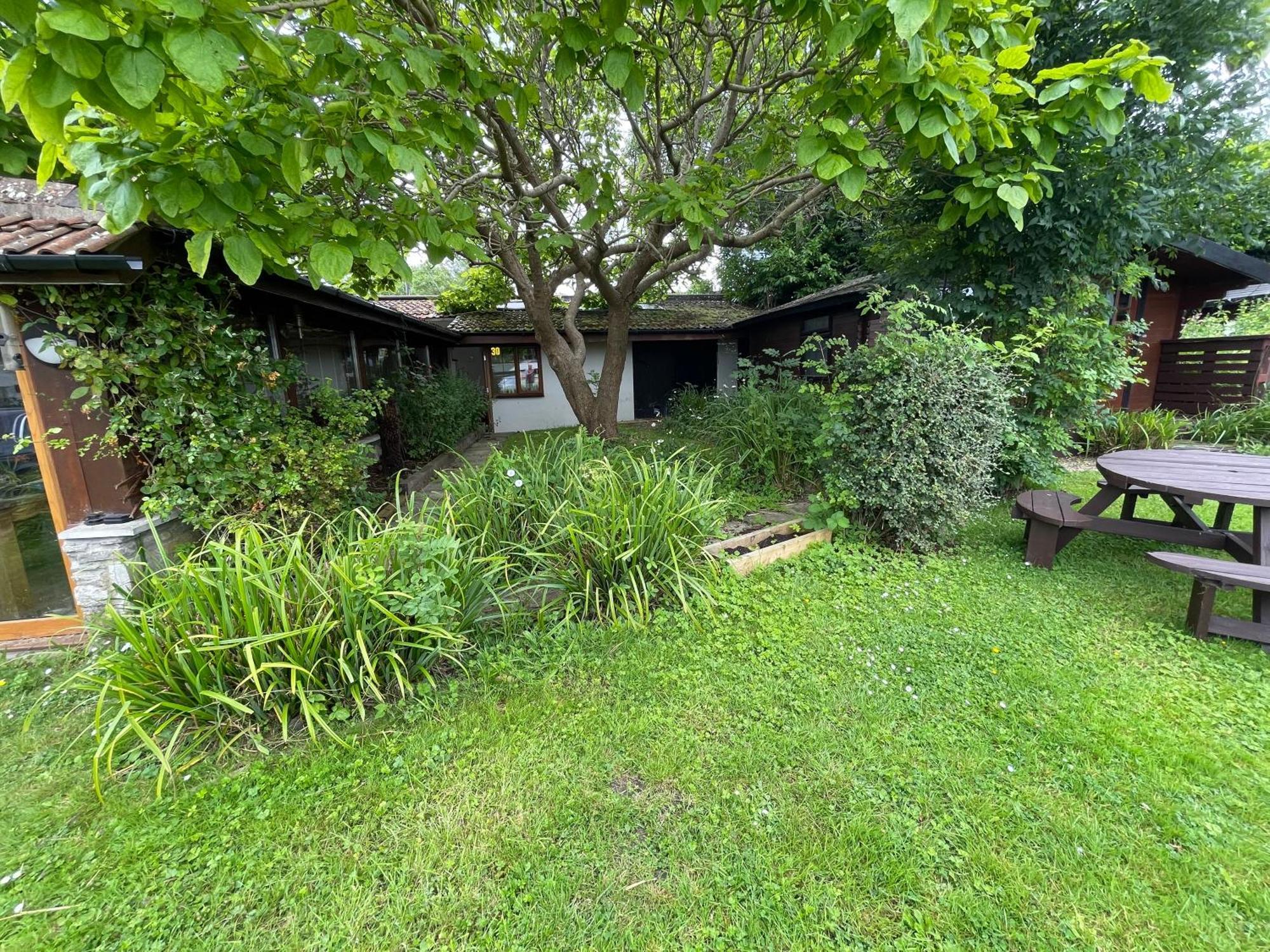 Bridge Farm Guesthouse Rooms Dundry Esterno foto