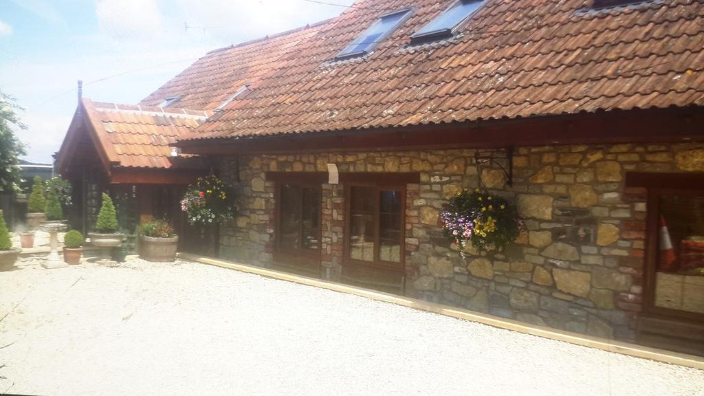 Bridge Farm Guesthouse Rooms Dundry Esterno foto