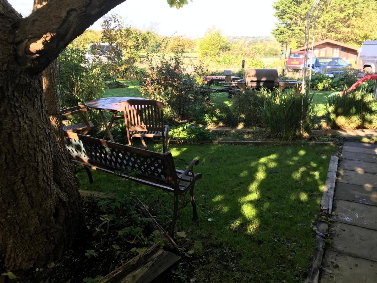 Bridge Farm Guesthouse Rooms Dundry Esterno foto