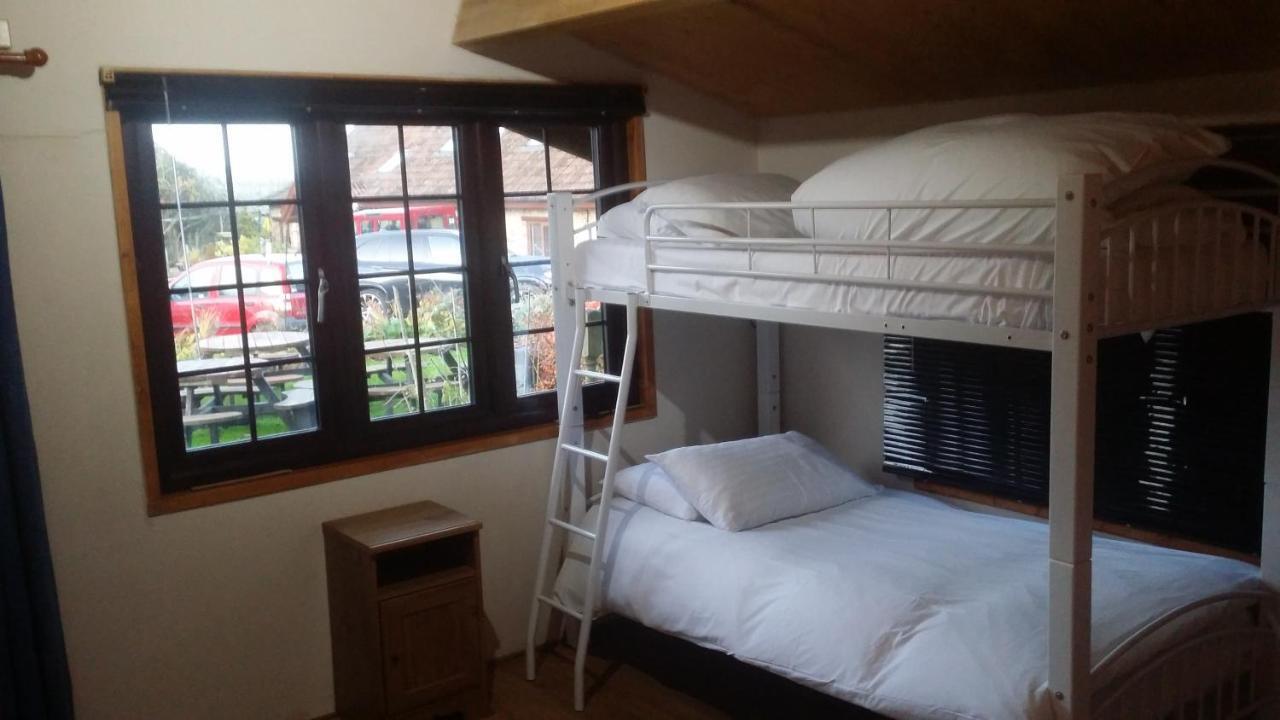 Bridge Farm Guesthouse Rooms Dundry Esterno foto